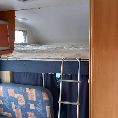 Aventura En Autocaravana Lanzarote Сasa de vacaciones Lajares